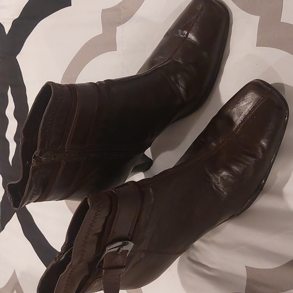 Aeropsoles Ankle Boots Cinch of Luck